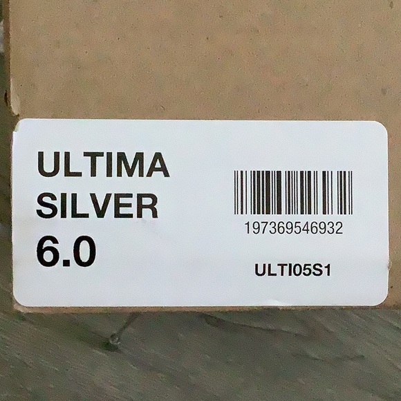 Steve Madden Ultima Silver strappy size 6 - Picture 11 of 11